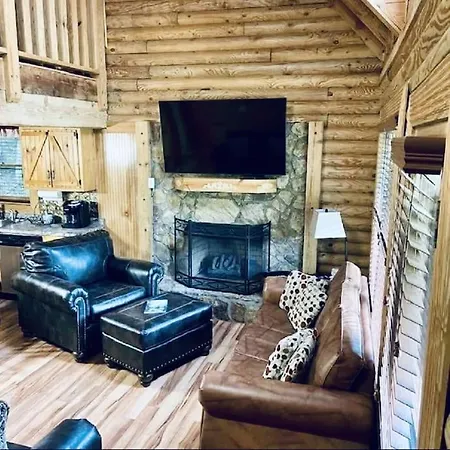 Rustic Black Bear Cabin Pigeon Forge Exterior photo